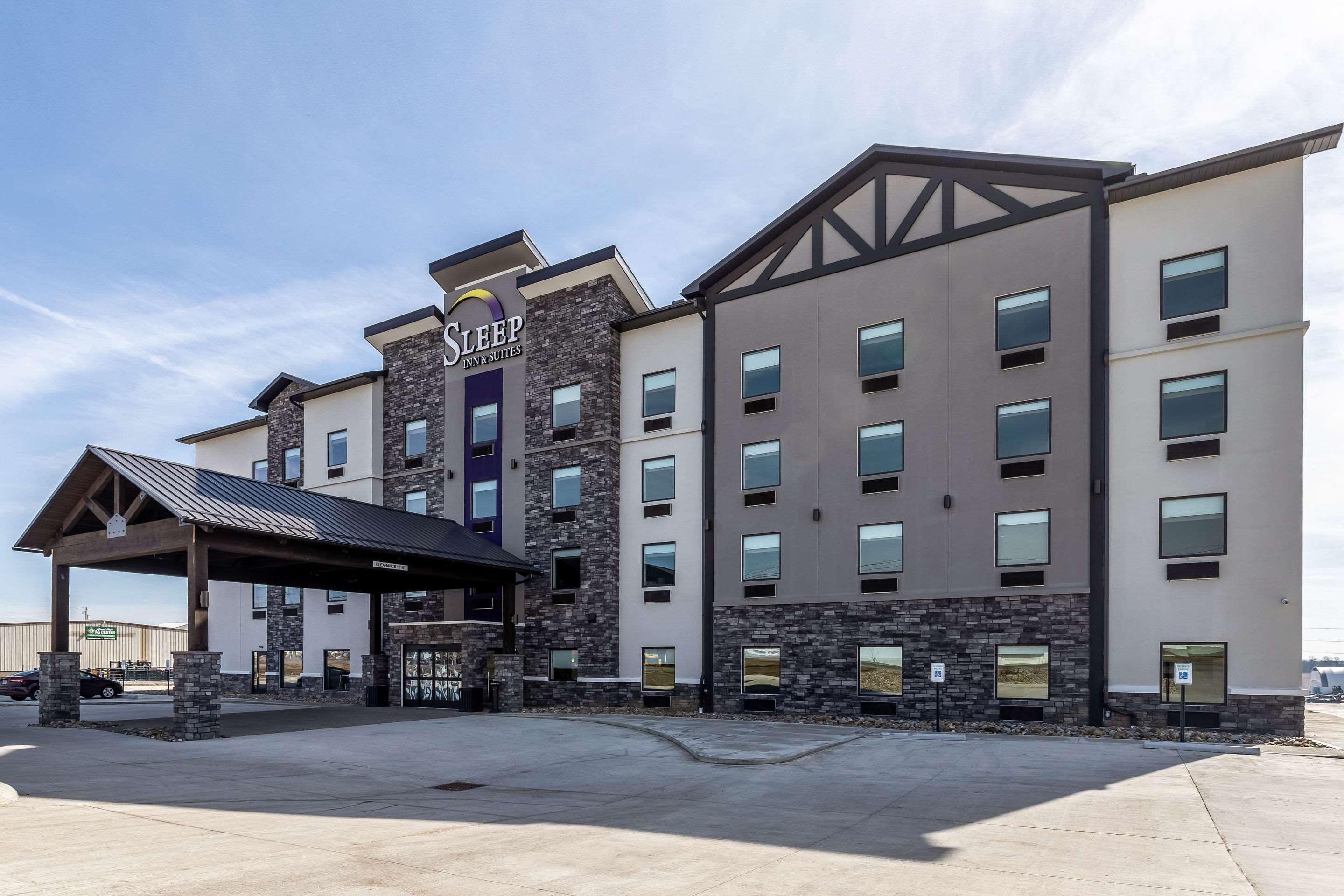 Sleep Inn & Suites Mt Hope Near Auction & Event Center Millersburg Exterior foto